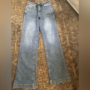 NWOT Amazon Classic Blue Women's Jeans